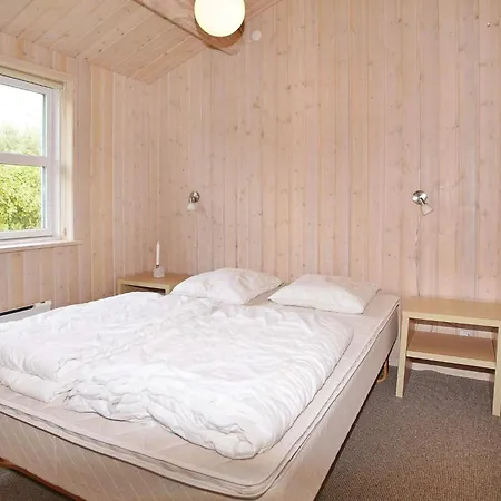 Modern With - By Traum * Tarm