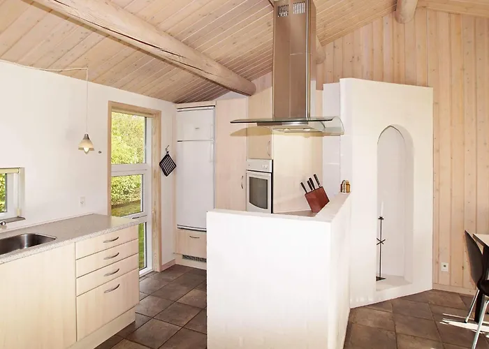 Modern With - By Traum